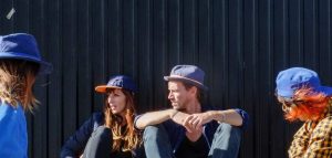 Hüte aus alter Arbeitskleidung? Wieso nicht? (Foto: ReHats)