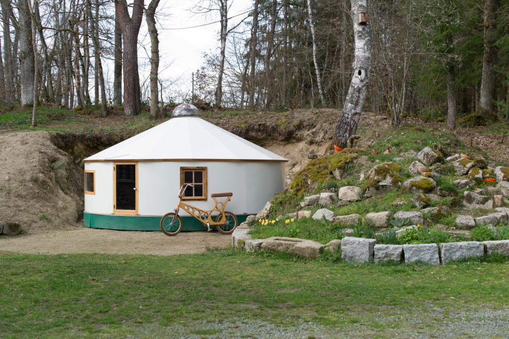 Eine DIY-Jurte für recht wenig Geld. (Foto: Wooden Widget)