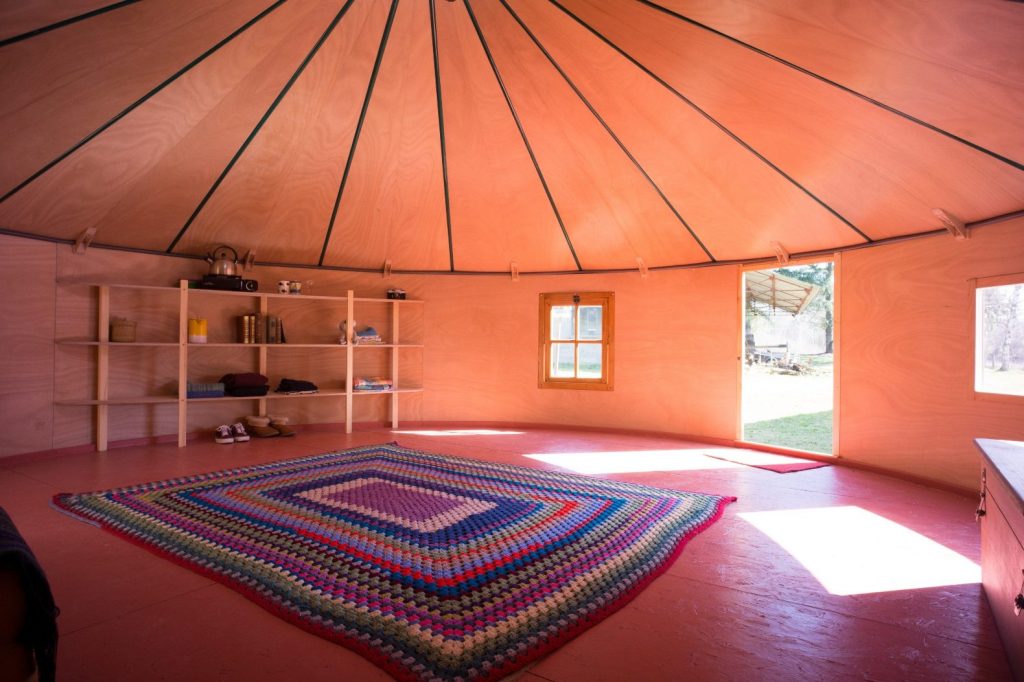 Plurt DIY-Jurte Innenansicht. (Foto: Wooden Widget)