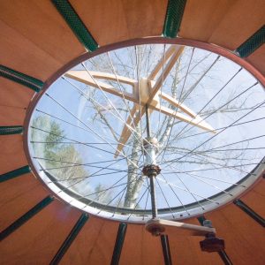 Plurt DIY-Jurte Innenansicht. (Foto: Wooden Widget)