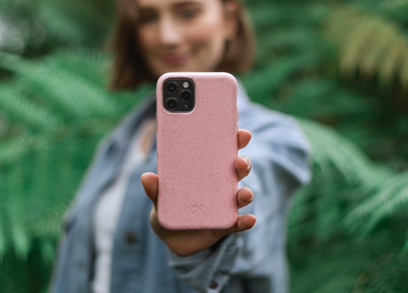 Für diverse Smartphone von Samsung und Apple gedacht. (Foto: Woodcessories)
