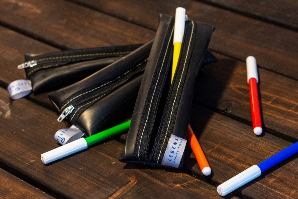 Das waren mal alte Fahrradschläuche. (Foto: neuerDings)