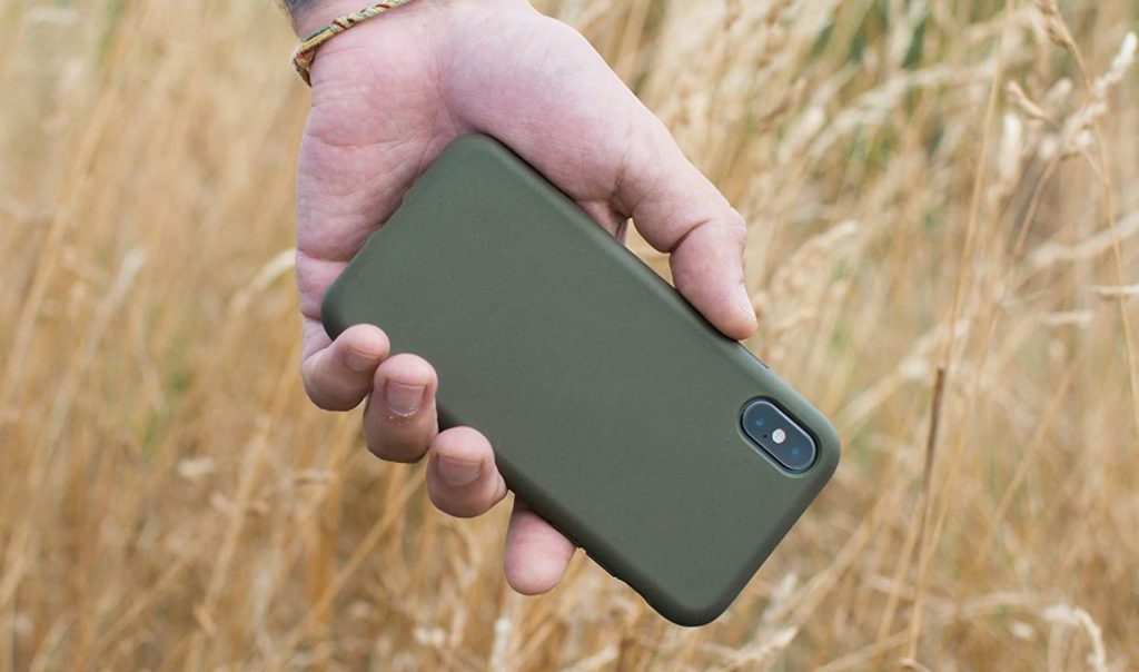 Aus Stroh mach Bio Case. (Foto: Woodcessories)