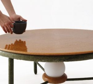 Eine Tischplatte aus Essensresten? Alles möglich. (Foto: Ottan Studio)