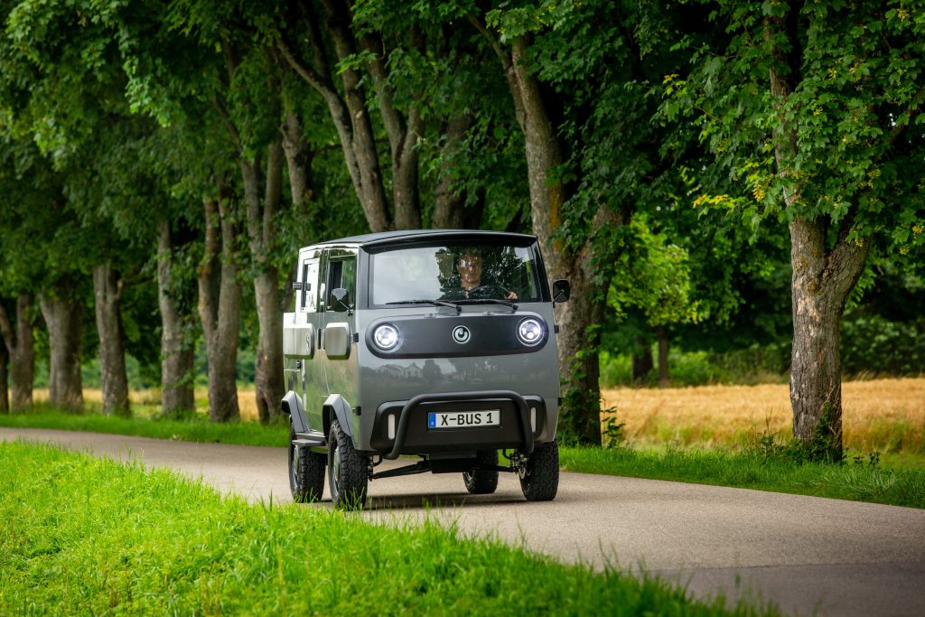 Erinnert an einen alten VW T2, ist aber schmaler. (Foto: ElectricBrands)