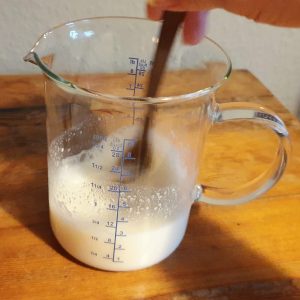 Kräftig umrühren (Foto: Anne-Kathrin Gericke)