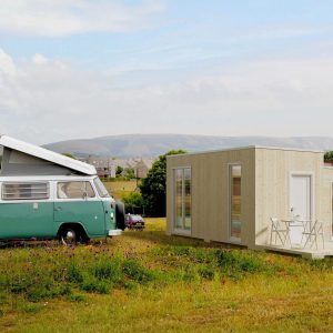 Compact ist wirklich kompakt. (Foto: Brette Haus)