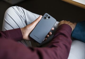 Das Fairphone 4 verfügt über Android 11 ohne Bloatware. (Foto: Fairphone)