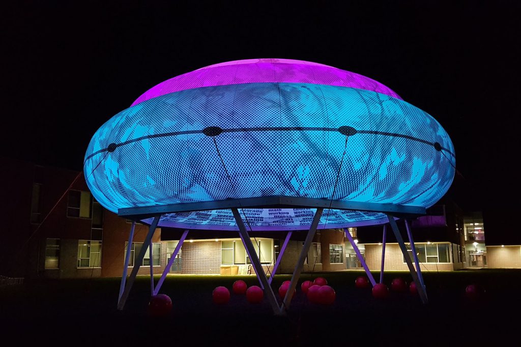 Der Cloudroom lässt sich nicht nur als Klassenzimmer nutzen. (Foto: Hadley Fruits / Ecosistema Urbano / Exhibit Columbus)